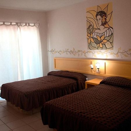 Hotel Y R.V. Park El Moro ロレト エクステリア 写真